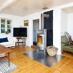 Lakeside With Forest Holiday home Skanderborg